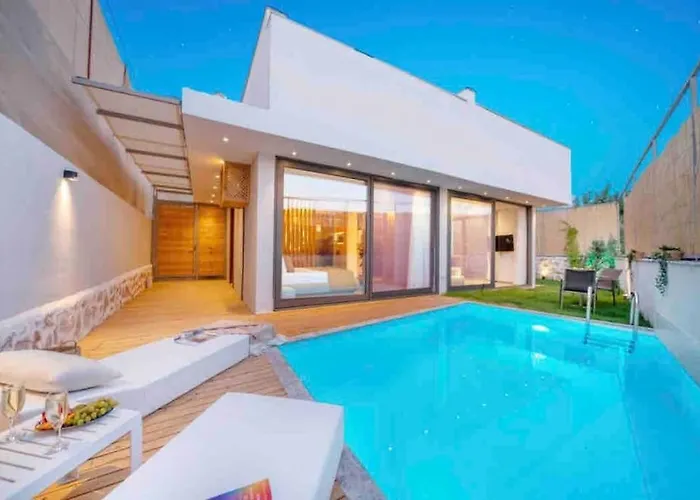 Hira In Kalkan 別荘 カシュ